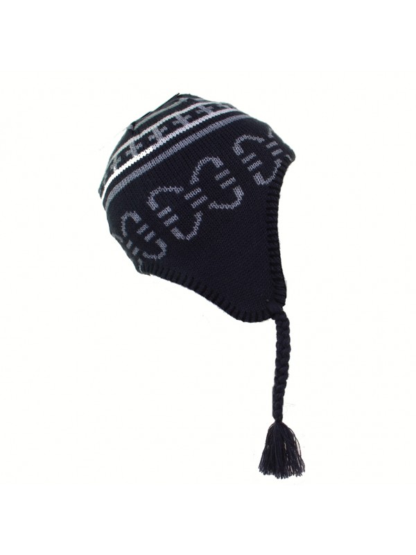 muts met oorkleppen